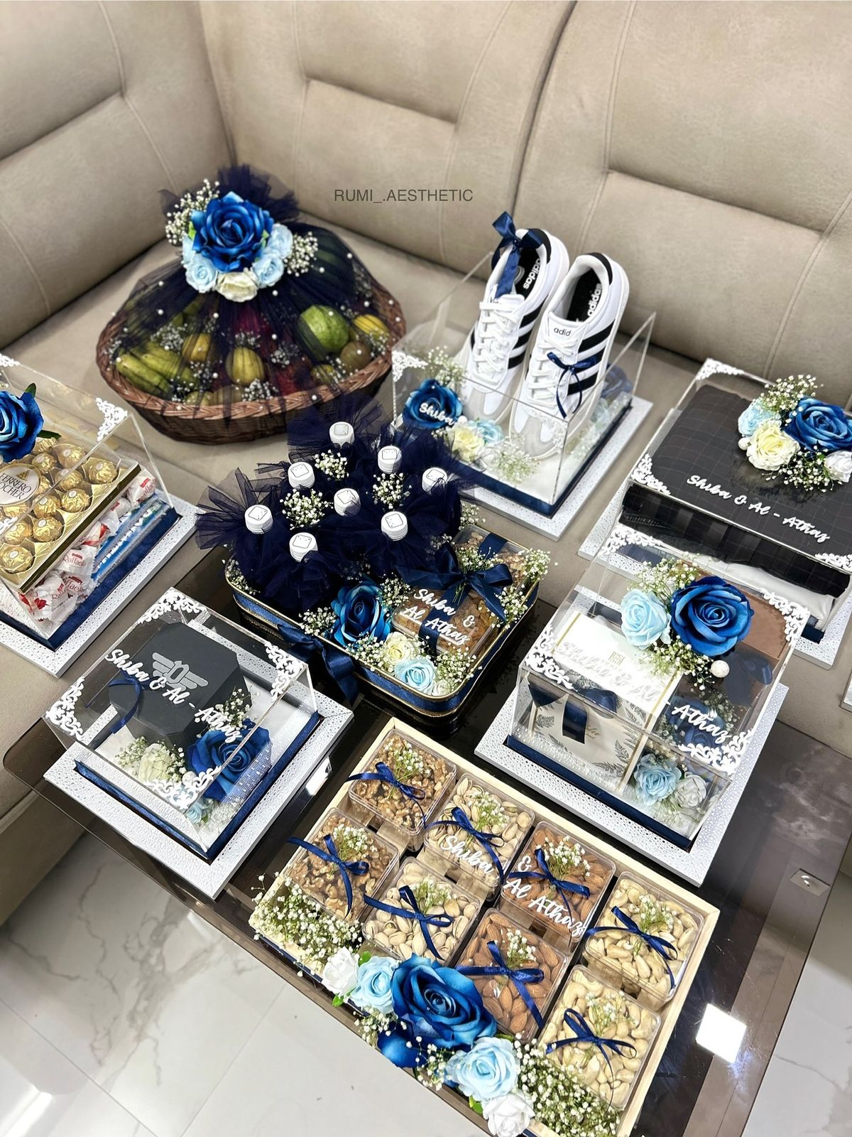 engagement hampers